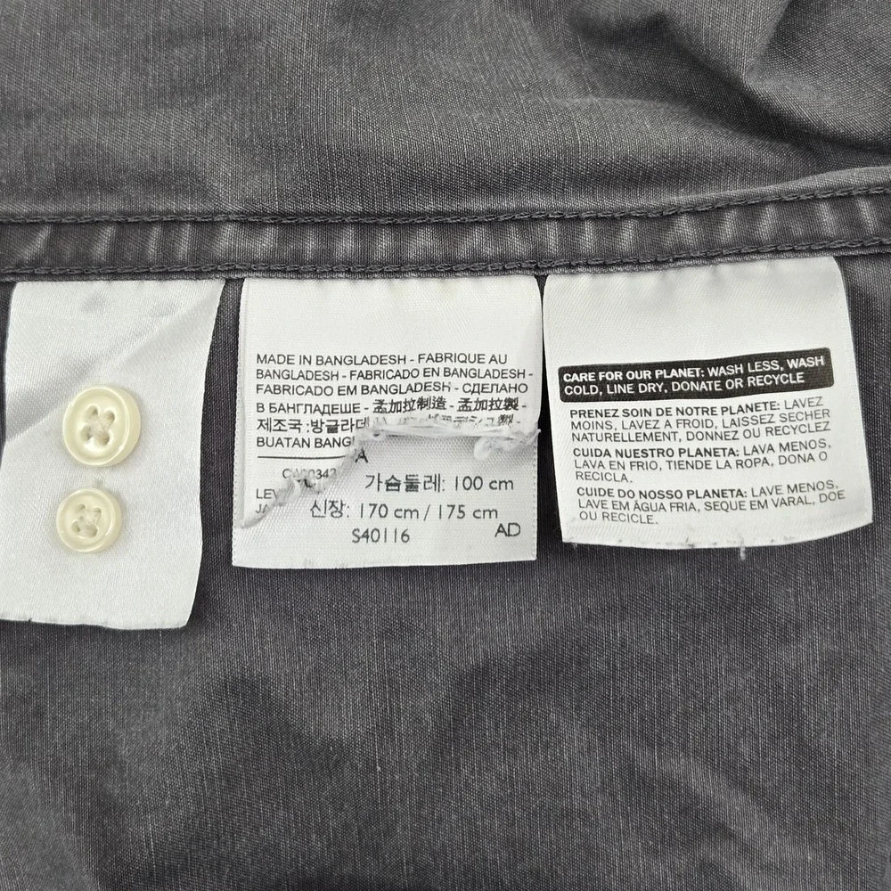 Levis *please carefully